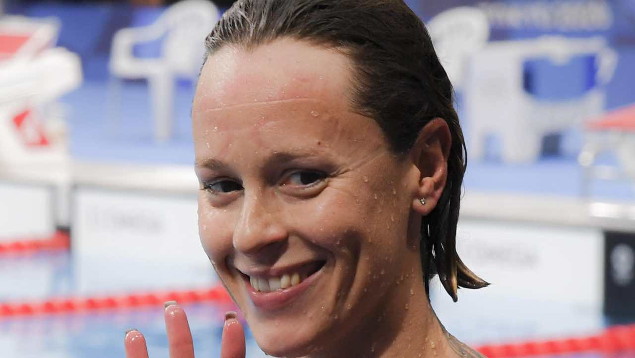 federica pellegrini piscina