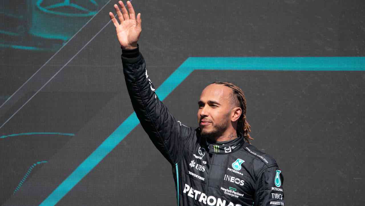 hamilton gesto