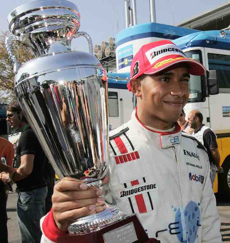 progetto lewis Hamilton