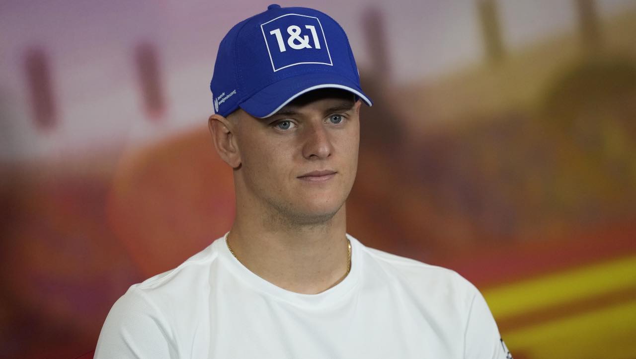 mick schumacher Haas